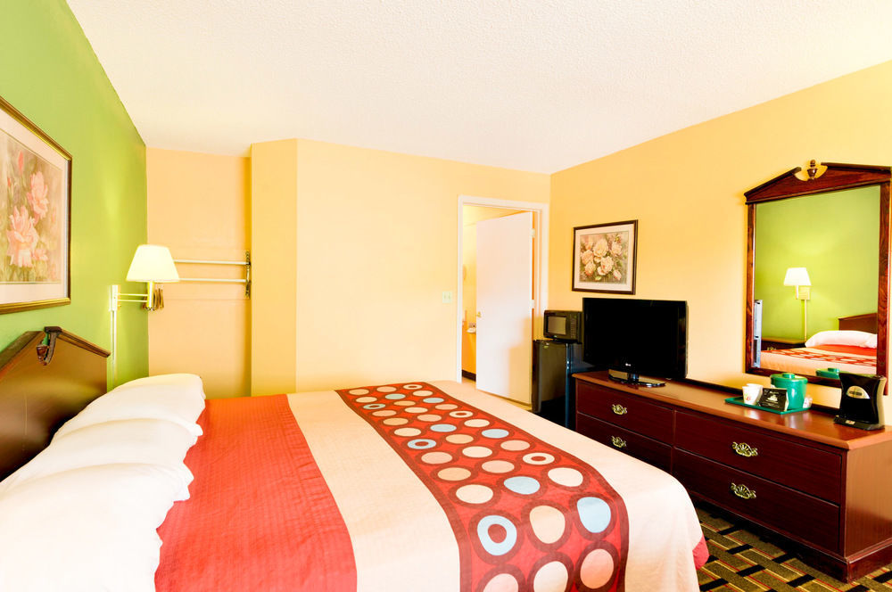 Americas Best Value Inn Darien Exterior foto