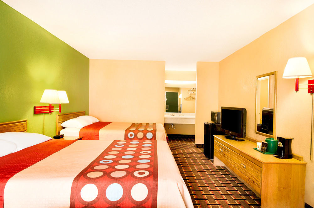Americas Best Value Inn Darien Exterior foto