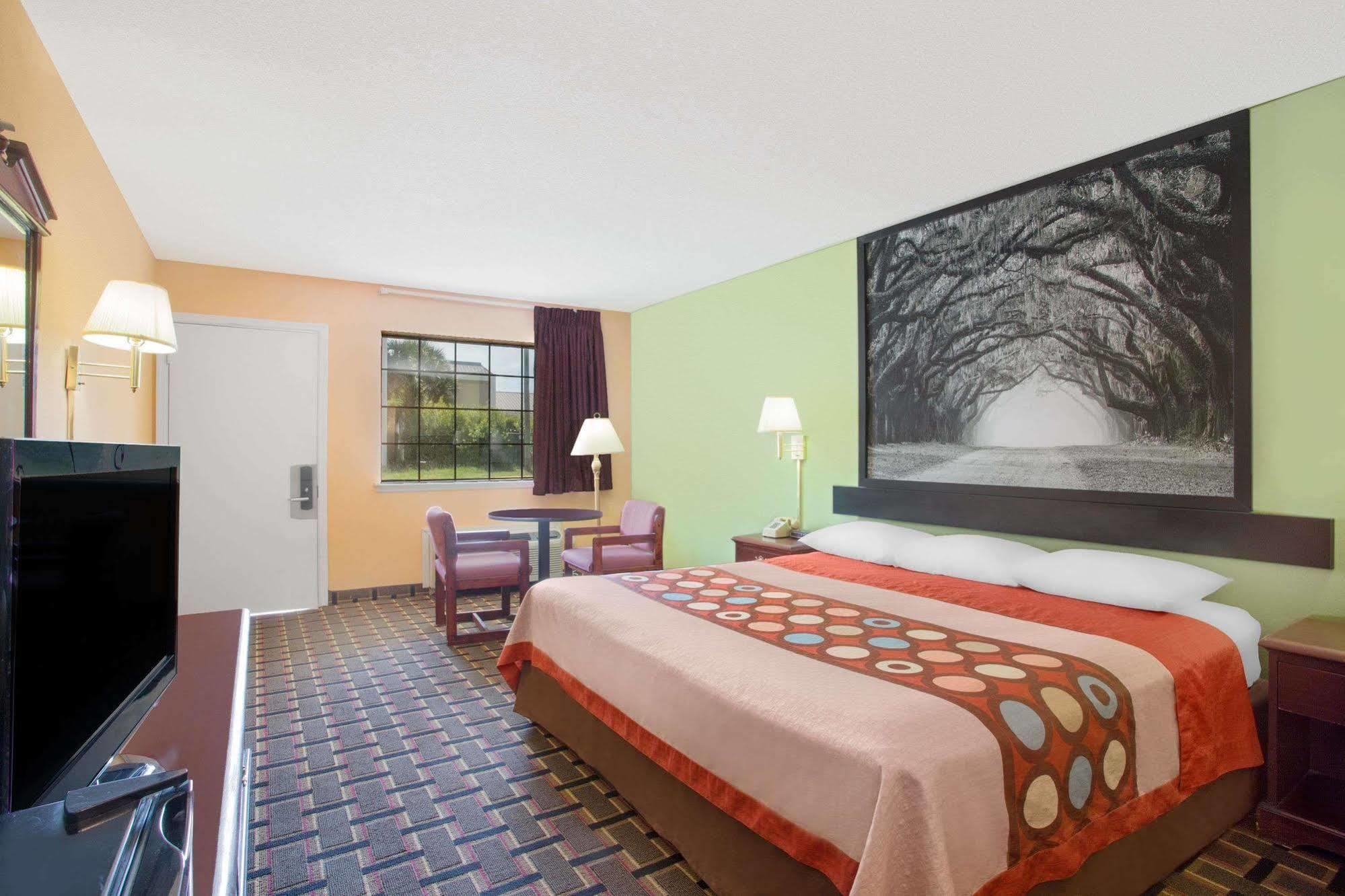 Americas Best Value Inn Darien Exterior foto