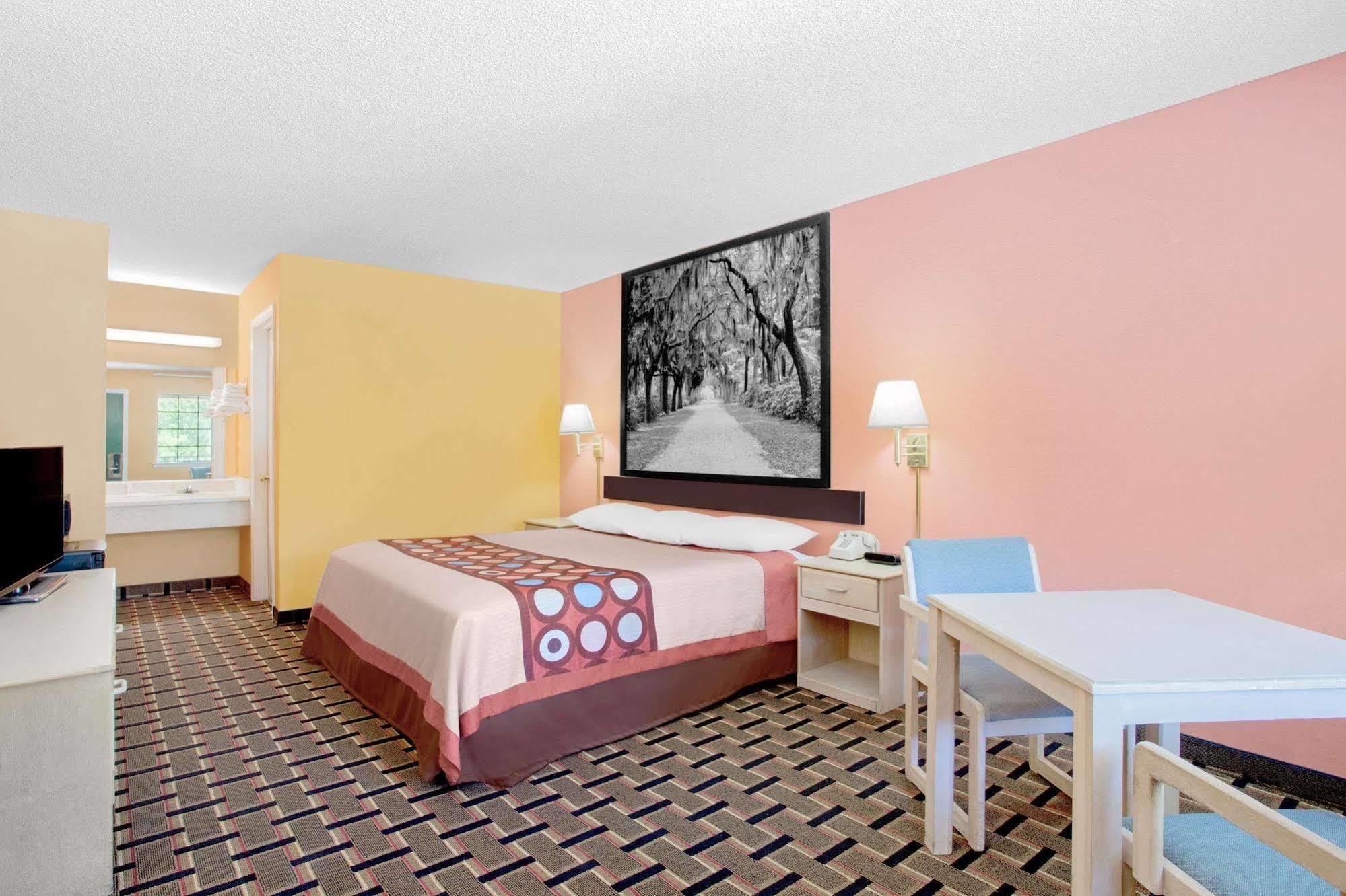 Americas Best Value Inn Darien Exterior foto